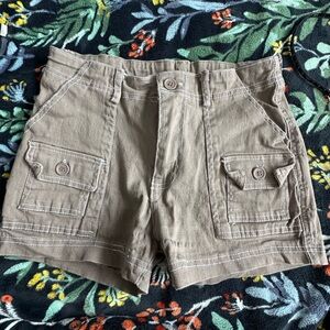 Harper and ivy brown cargo style shorts in size xs. Great condition.